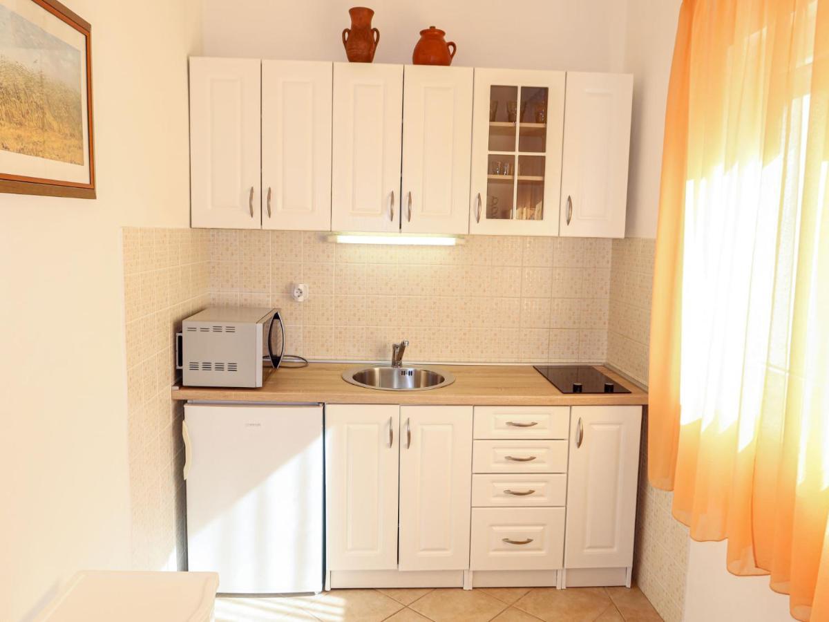 Holiday Home Ive By Interhome Petrcane Exteriér fotografie