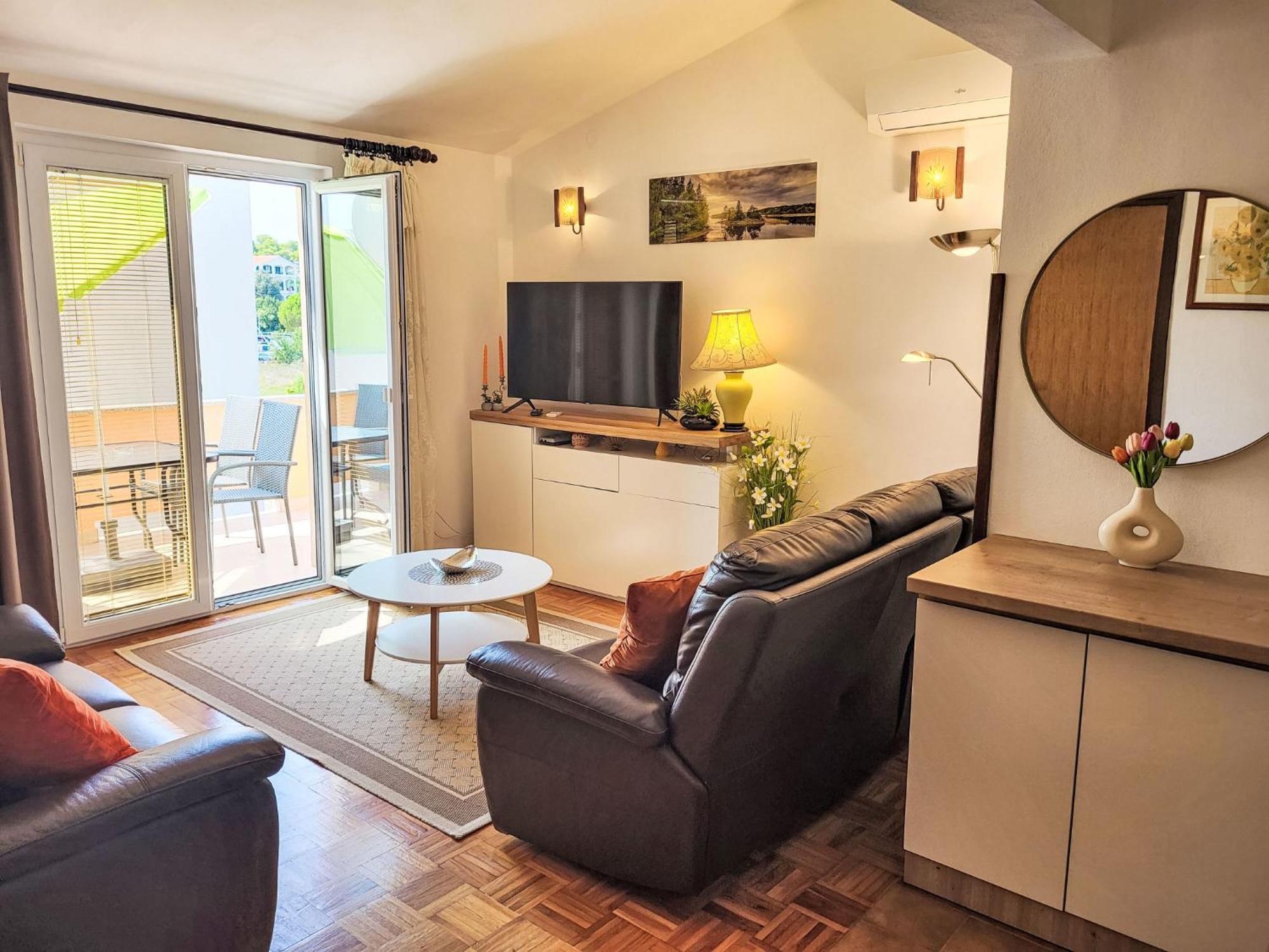 Holiday Home Ive By Interhome Petrcane Exteriér fotografie