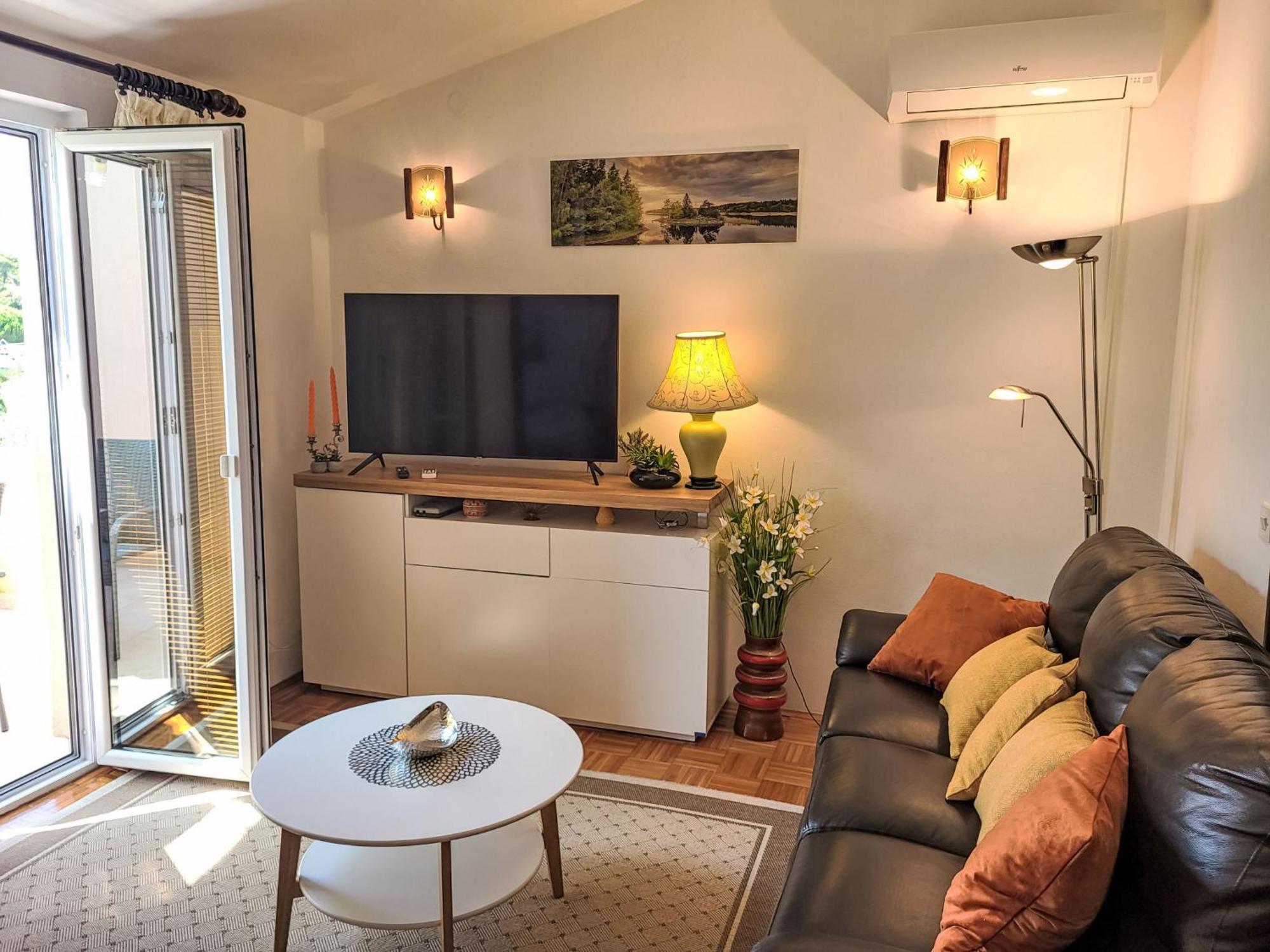 Holiday Home Ive By Interhome Petrcane Exteriér fotografie